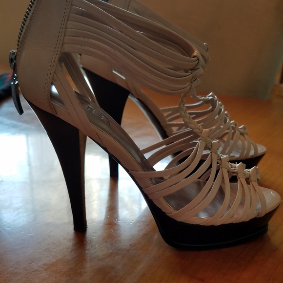 GUESS strappy high heels. Like new. Gorgeous! - Picture 4 of 5